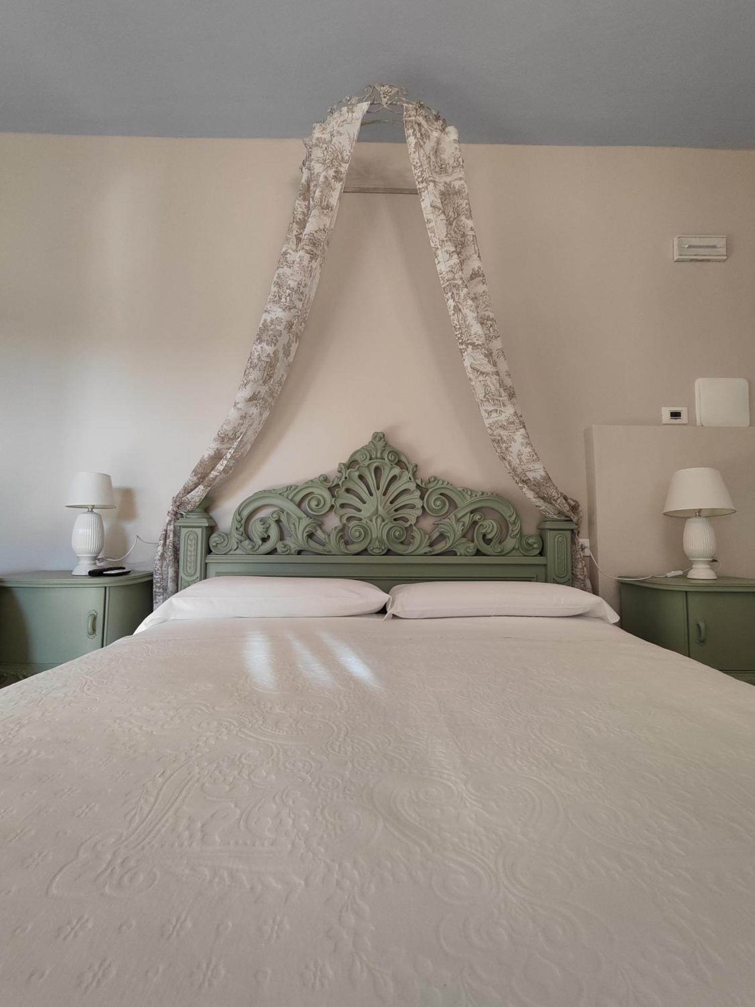 Garda Relais Antica Romelia Bed and Breakfast Montichiari Εξωτερικό φωτογραφία